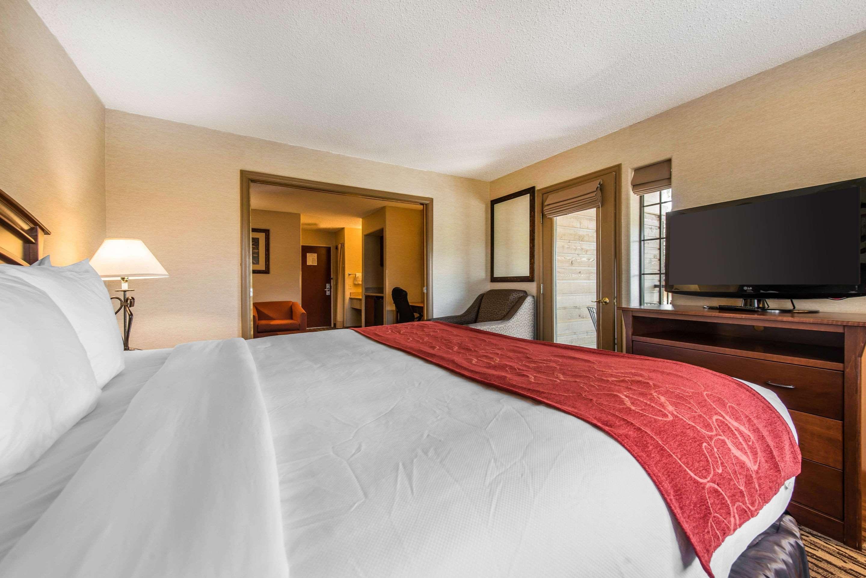 Comfort Suites Golden West On Evergreen Parkway Ngoại thất bức ảnh